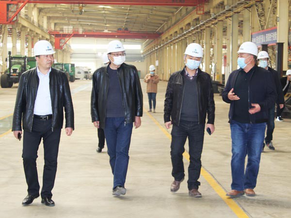 省工信廳產(chǎn)業(yè)合作處副處長(zhǎng)鄭博文一行調(diào)研新能源復(fù)工復(fù)產(chǎn)工作 省工信廳產(chǎn)業(yè)合作處副處長(zhǎng)鄭博文一行調(diào)研新能源復(fù)工復(fù)產(chǎn)工作