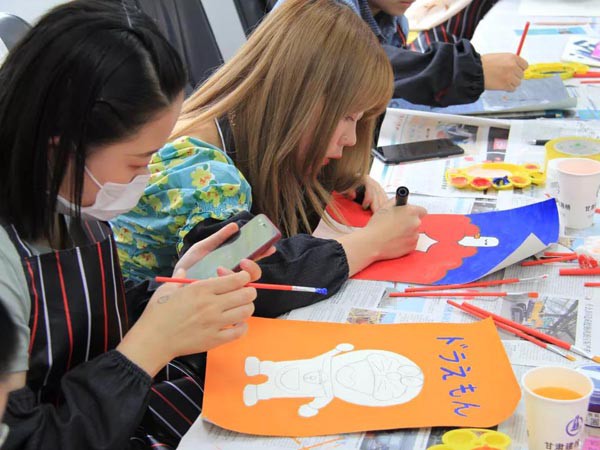 路橋公司女職工繪畫文藝活動 ——春暖畫開，溫暖綻放