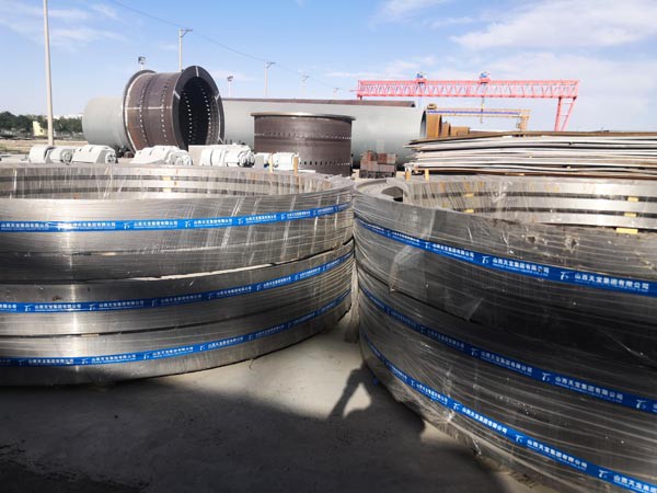 海原尖尖山、北山梁項目生產(chǎn)提速