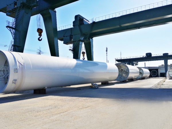 新能源公司風電項目促生產、搶工期