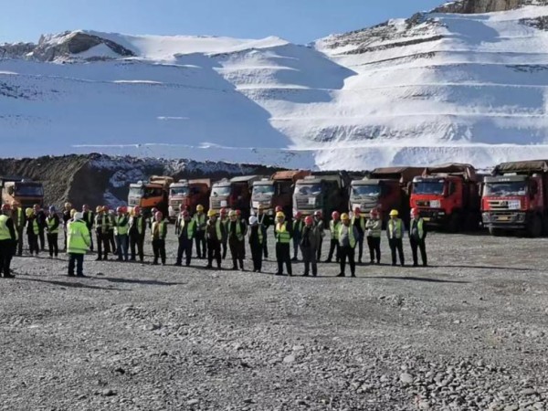 【“三抓三促”行動(dòng)進(jìn)行時(shí)】  甘肅建投路橋公司深入開(kāi)展“三抓三促”，積極行動(dòng)創(chuàng)效蓄能