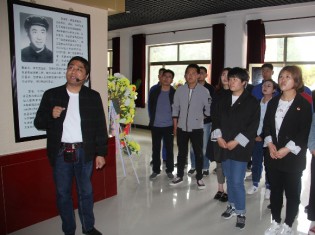 不忘初心跟黨走 青春建功新時(shí)代——新能源公司團(tuán)支部開展紀(jì)念“五·四”運(yùn)動(dòng)100周年系列活動(dòng)